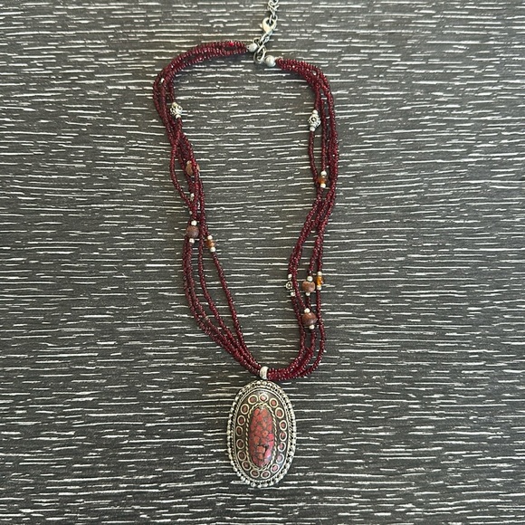 Necklace - Picture 1 of 4